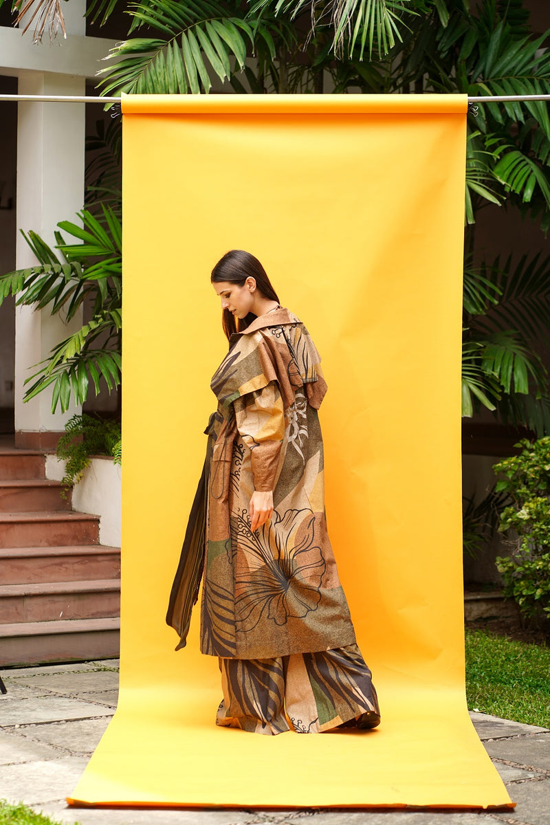 Tropical Brown Cape Trench