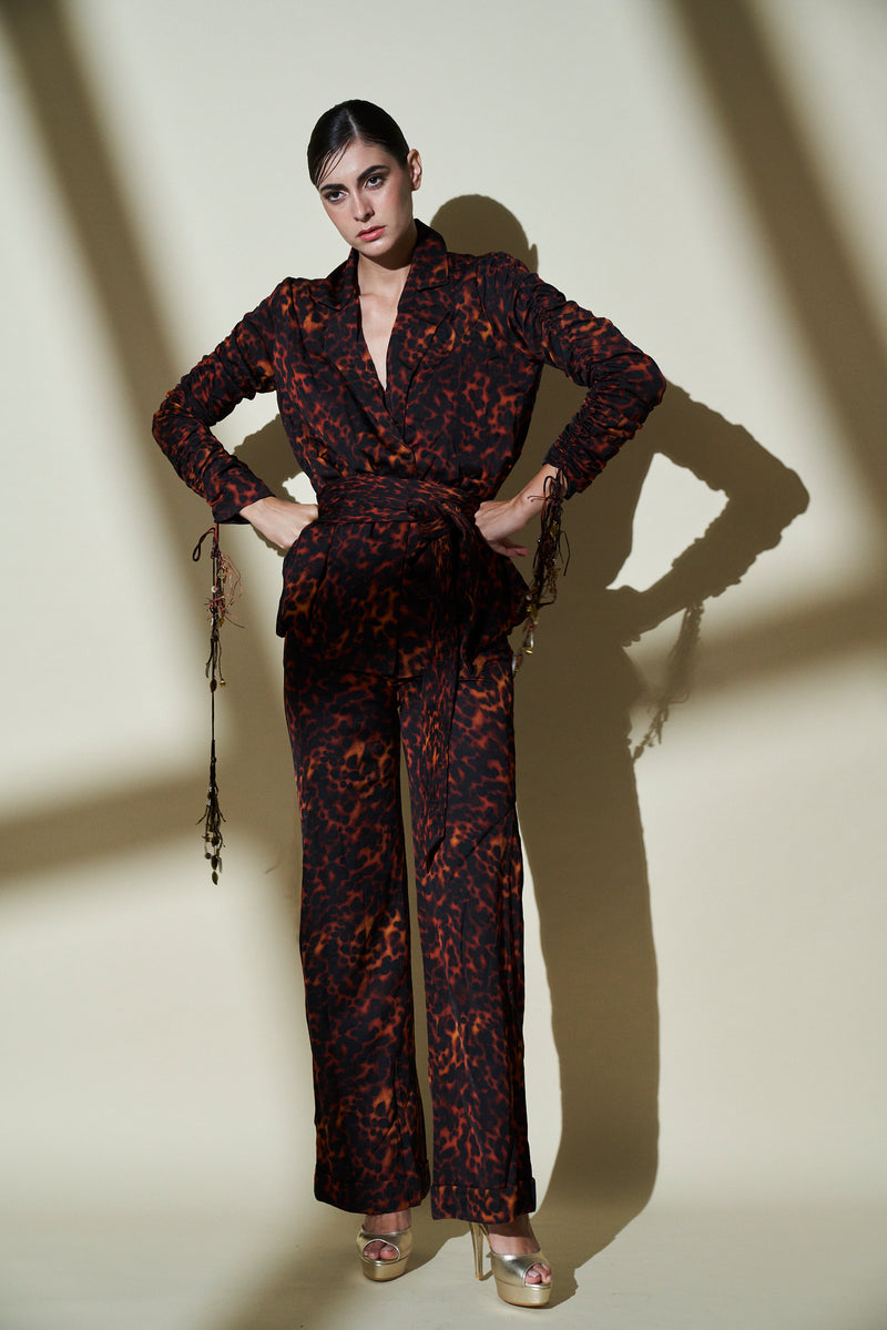 Illeana D'cruz In Stone Print Pant Suit With Gathered Sleeves & Belt