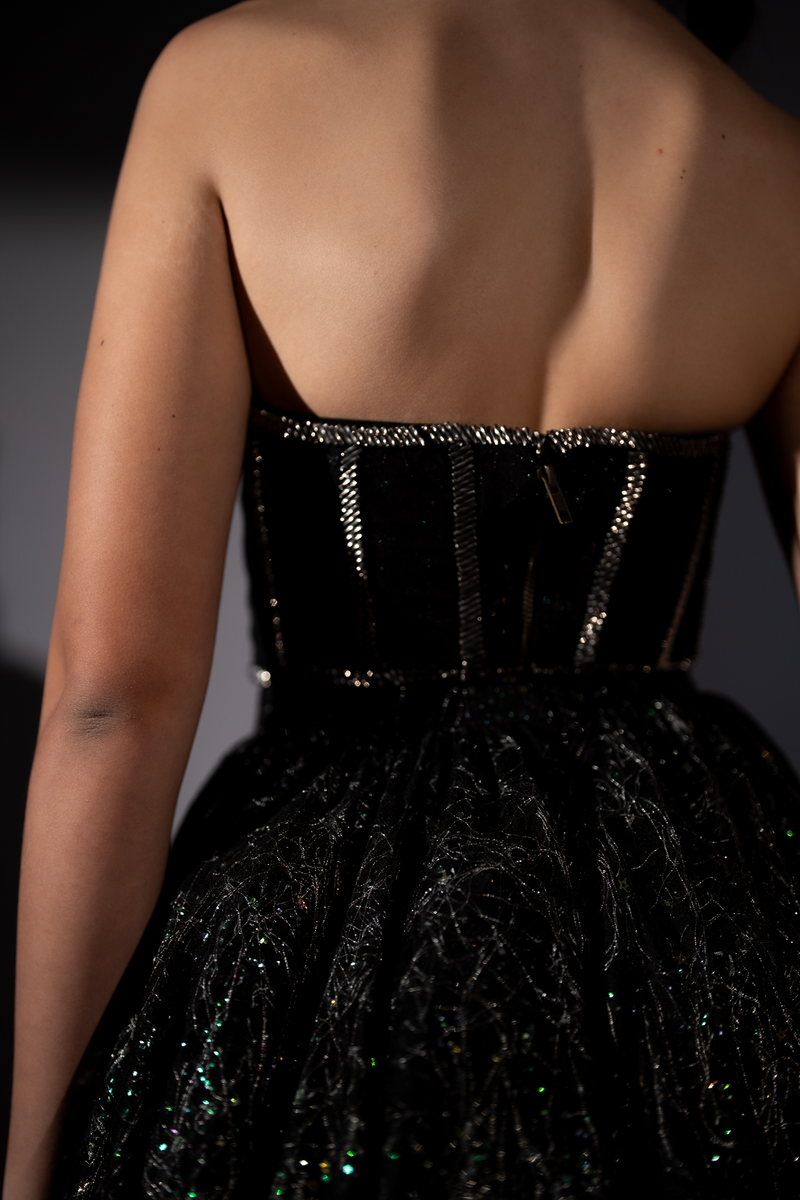 STAR FABRIC SKIRT, TRENCH & CORSET WITH SILVER BAROQUE EMBROIDERY