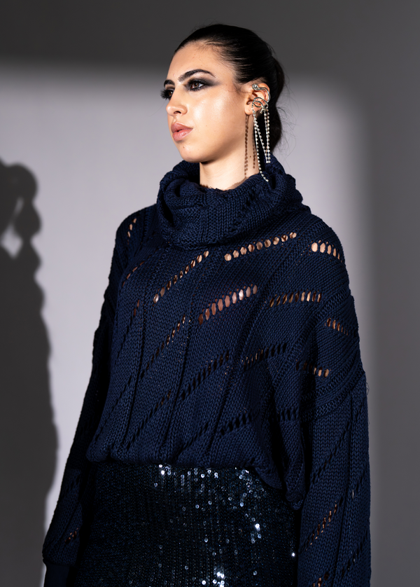 NAVY BLUE COTTON KNIT TOP WITH COWL