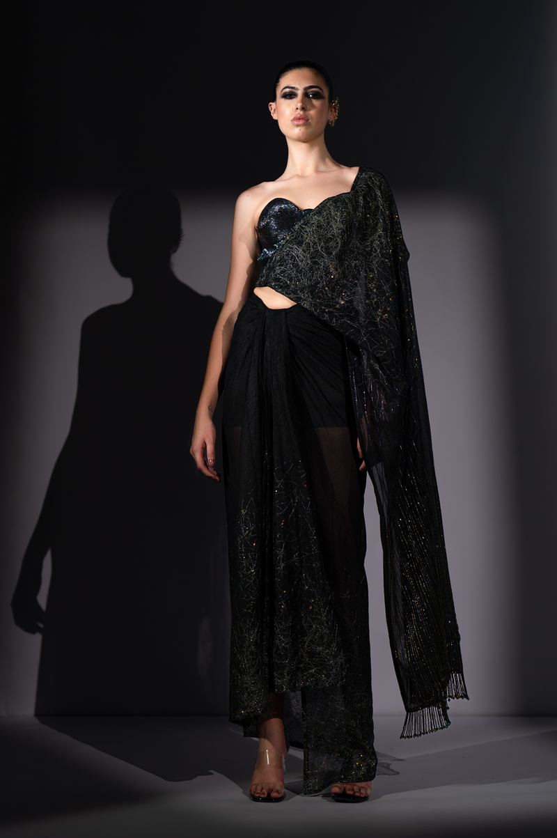 HOLOGRAPHIC CUTPIPE EMBROIDERED CORSET WITH STAR FABRIC DRAPED SAREE