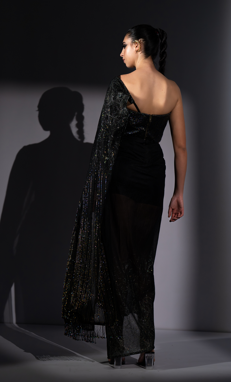 HOLOGRAPHIC CUTPIPE EMBROIDERED CORSET WITH STAR FABRIC DRAPED SAREE