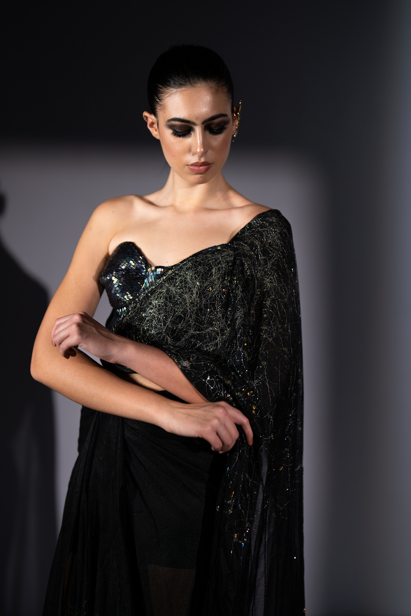 HOLOGRAPHIC CUTPIPE EMBROIDERED CORSET WITH STAR FABRIC DRAPED SAREE