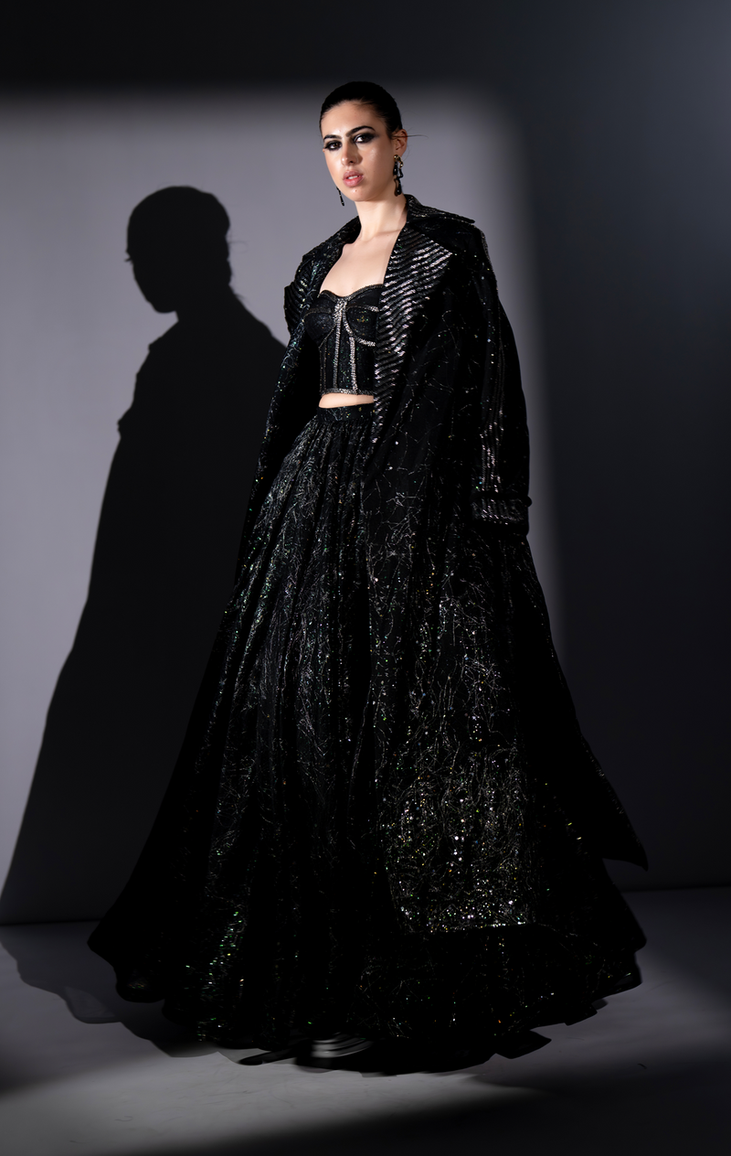 STAR FABRIC SKIRT, TRENCH & CORSET WITH SILVER BAROQUE EMBROIDERY