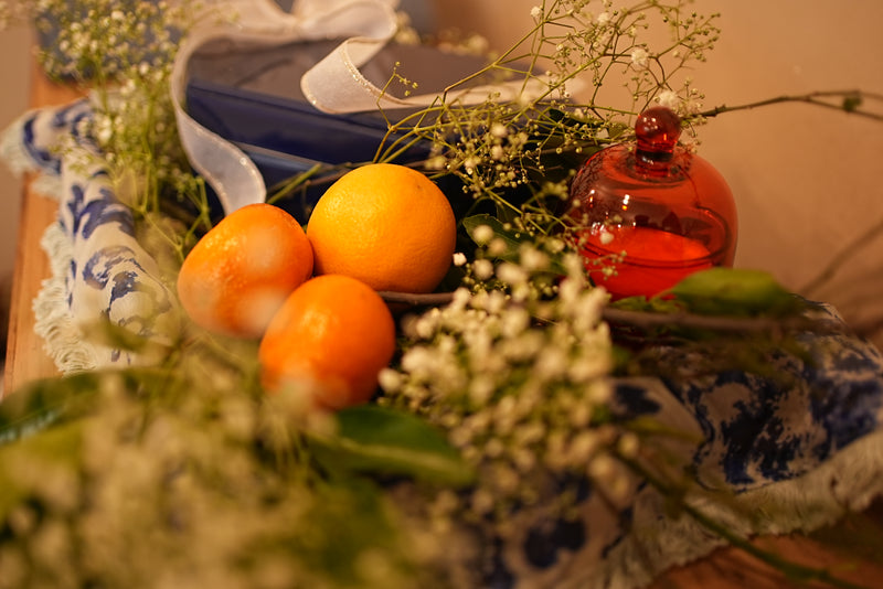 MANDARIN THEMED DIWALI GIFT BOX