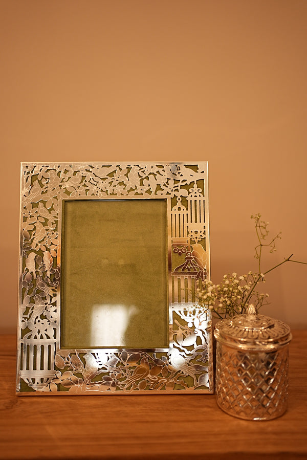 BIRD OF PARADISE FILIGREE PHOTO FRAME