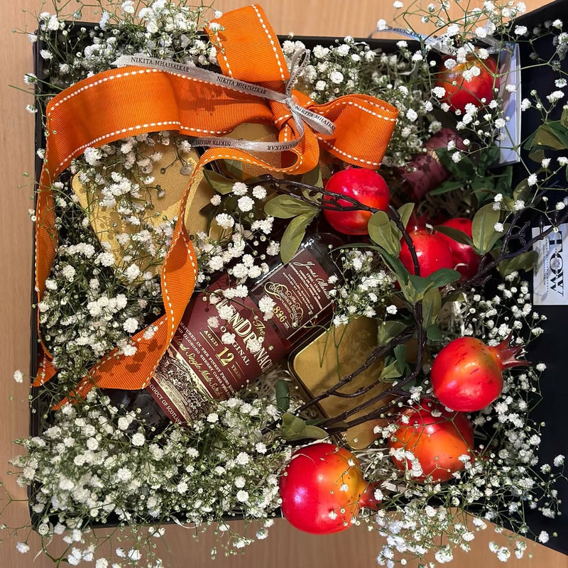 LUXE CHRISTMAS GIFT BOX