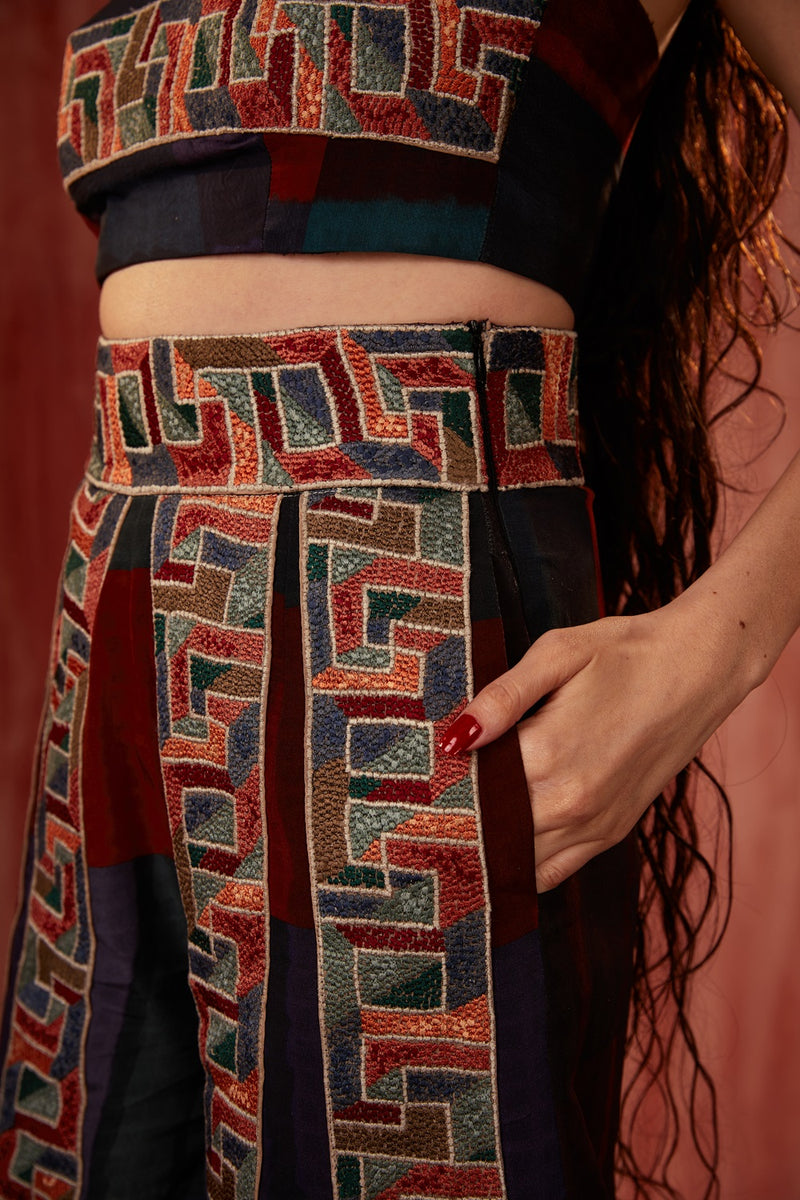Tile Thread Embroidered Shorts