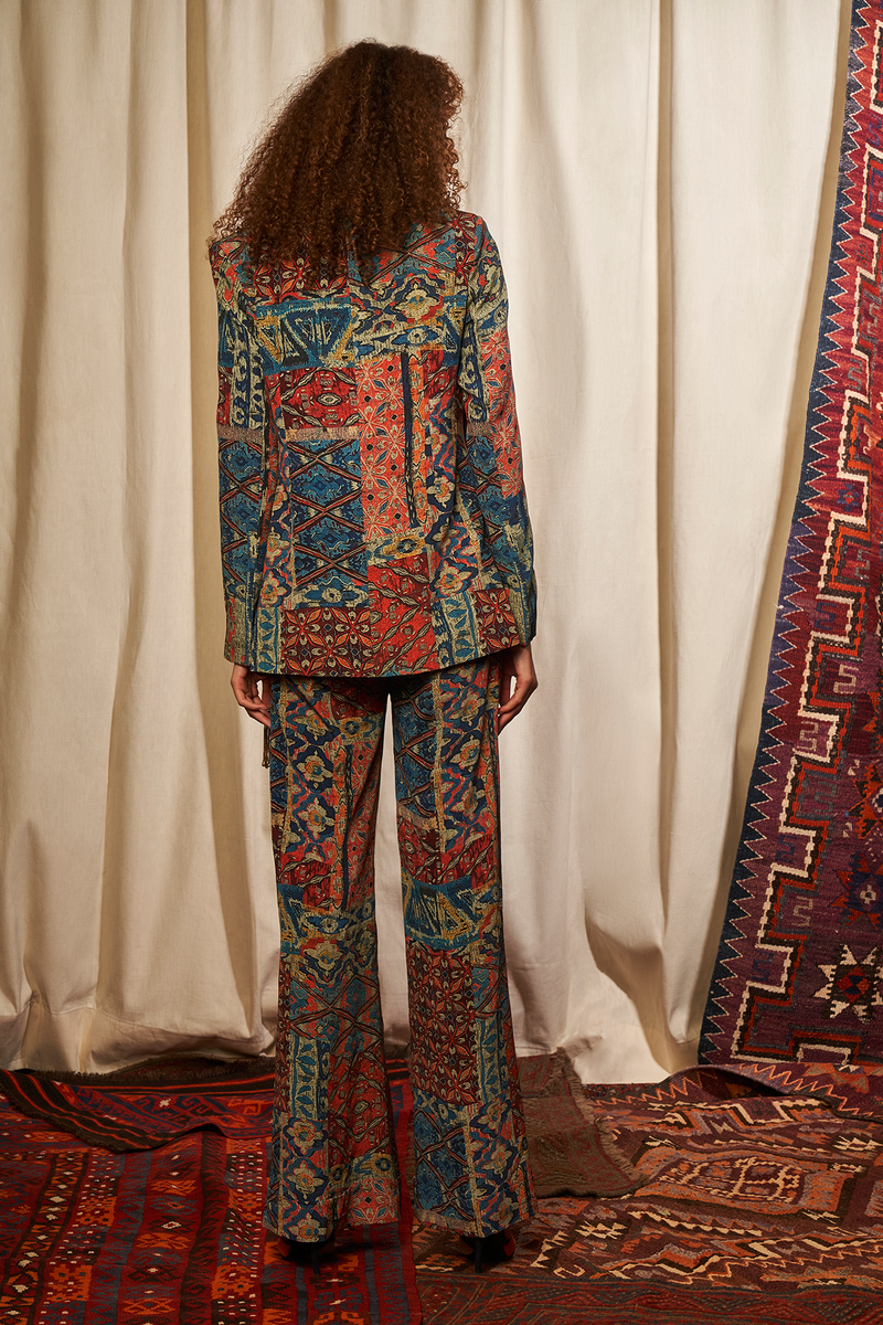 Carpet Print Pant Suit And Fringed Scarf