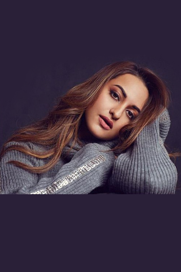 Sonakshi Sinha In Double Knit Oversized Sweater