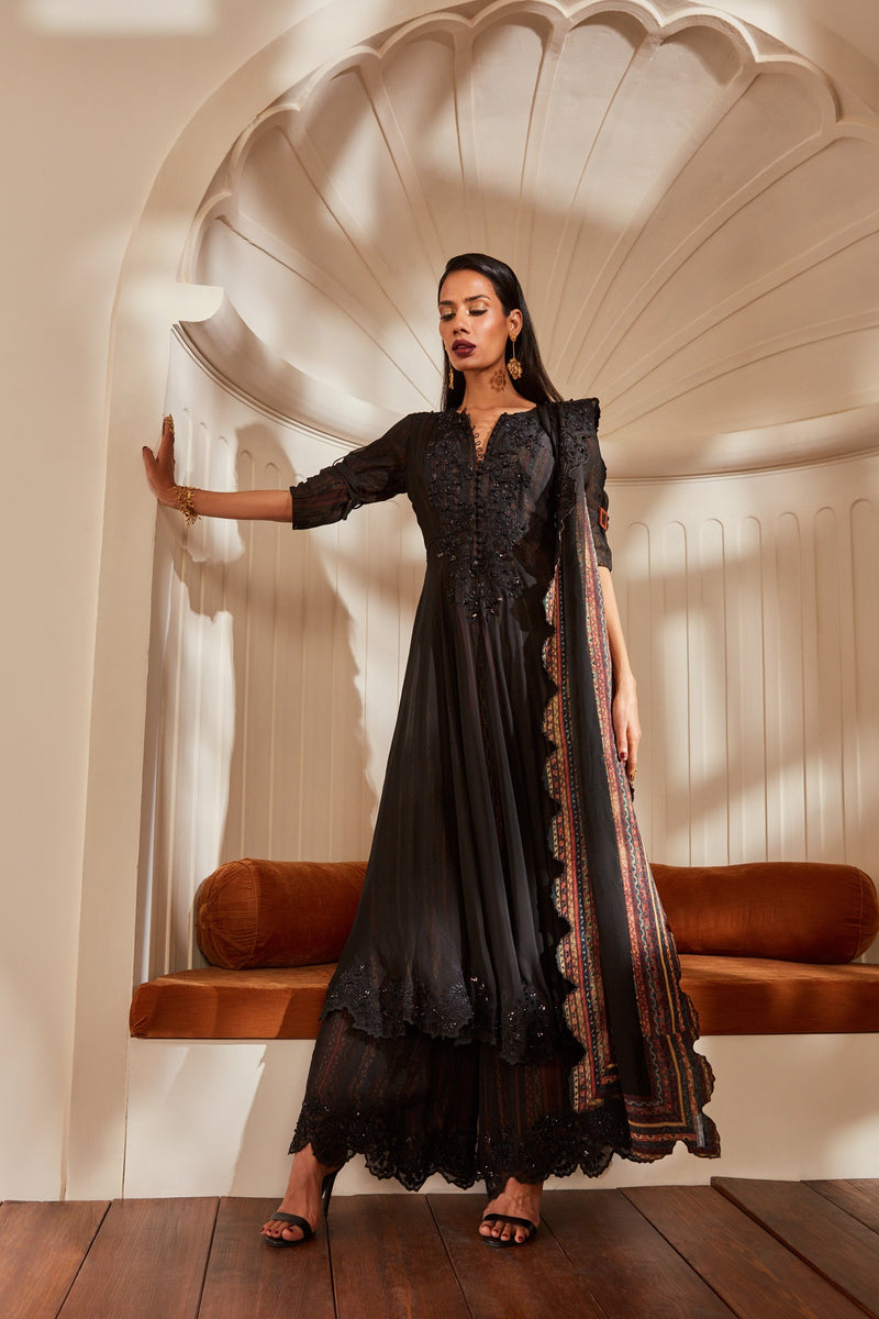 Black Kurta With Pants And Dupatta With Noire Glass Beads & Thread Embroidery